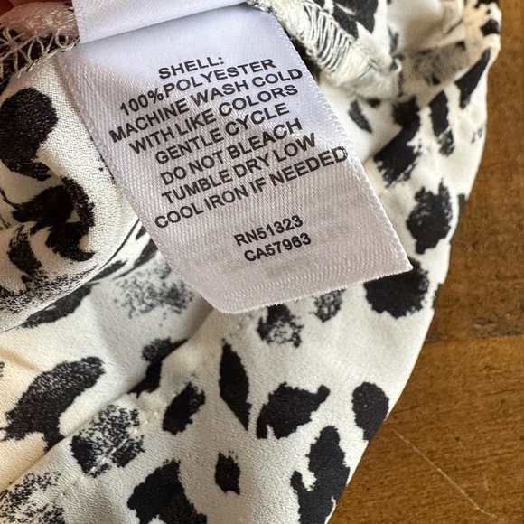 Halogen animal Print sleeveless blouse size 3X nwot - Picture 5 of 6